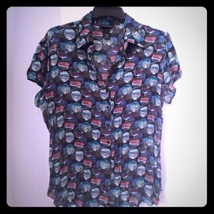 Short sleeve sheer blouse